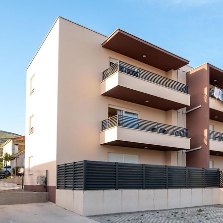 Apartment Ivi Trogir Eksteriør billede