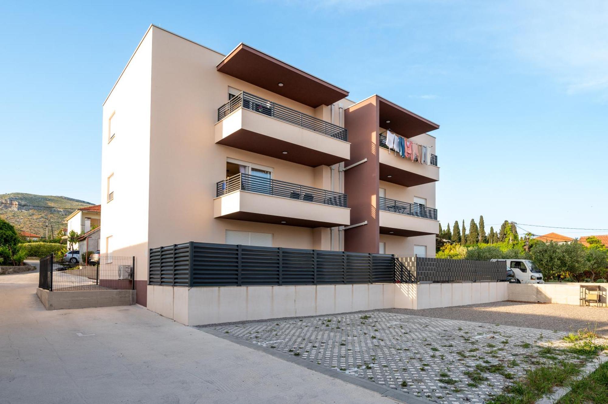 Apartment Ivi Trogir Eksteriør billede